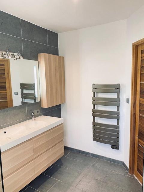 Jolie Maison De 110 M 2, Pour 6 Personnes, Au Calme, Avec Piscine Les Cordiers Bagian luar foto